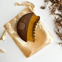 Load image into Gallery viewer, Natural Walnut Lymphatic Brush