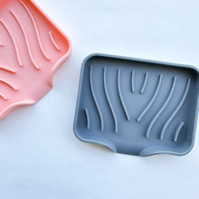 Load image into Gallery viewer, Reusable Eco-Friendly Silicone Soap Dish | Plastic Free