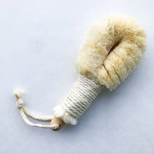 Load image into Gallery viewer, Natural Sisal Dry Brush - Sustainable Eco Friendly Vegan Body Brush - Zero Waste Plastic Free Exfoliating