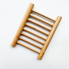 Load image into Gallery viewer, Natural Bamboo Soap Dish - Zero Waste Biodegradable Draining Soap Tray - Sustainable Plastic Free Organic Soap Lift