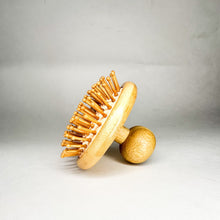 Load image into Gallery viewer, Eco-Friendly Bamboo Scalp Massager