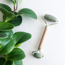 Load image into Gallery viewer, Bamboo Facial Rollers