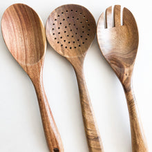 Load image into Gallery viewer, Natural Acacia Wood Kitchen Utensil Set