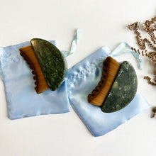 Load image into Gallery viewer, Natural Jade Lymphatic Brush
