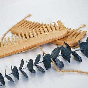 Natural Bamboo Wide Tooth Comb-Zero Waste Detangeling Comb-With Organic Cotton Pouch